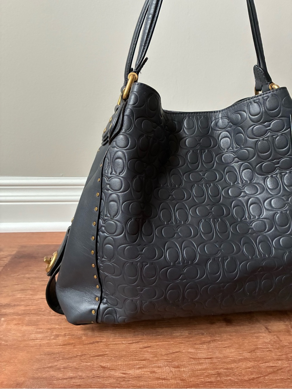 Coach Edie Shoulder Bag 31 In Signature Leather With Rivets - Picture 2 of 16